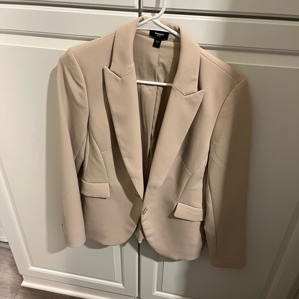 Express Classic Tan Women's Blazer
